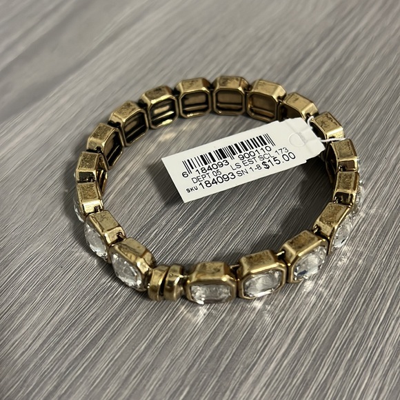 NWT Gold Hinged Bangle Bracelet with CZ Diamonds - Picture 2 of 7